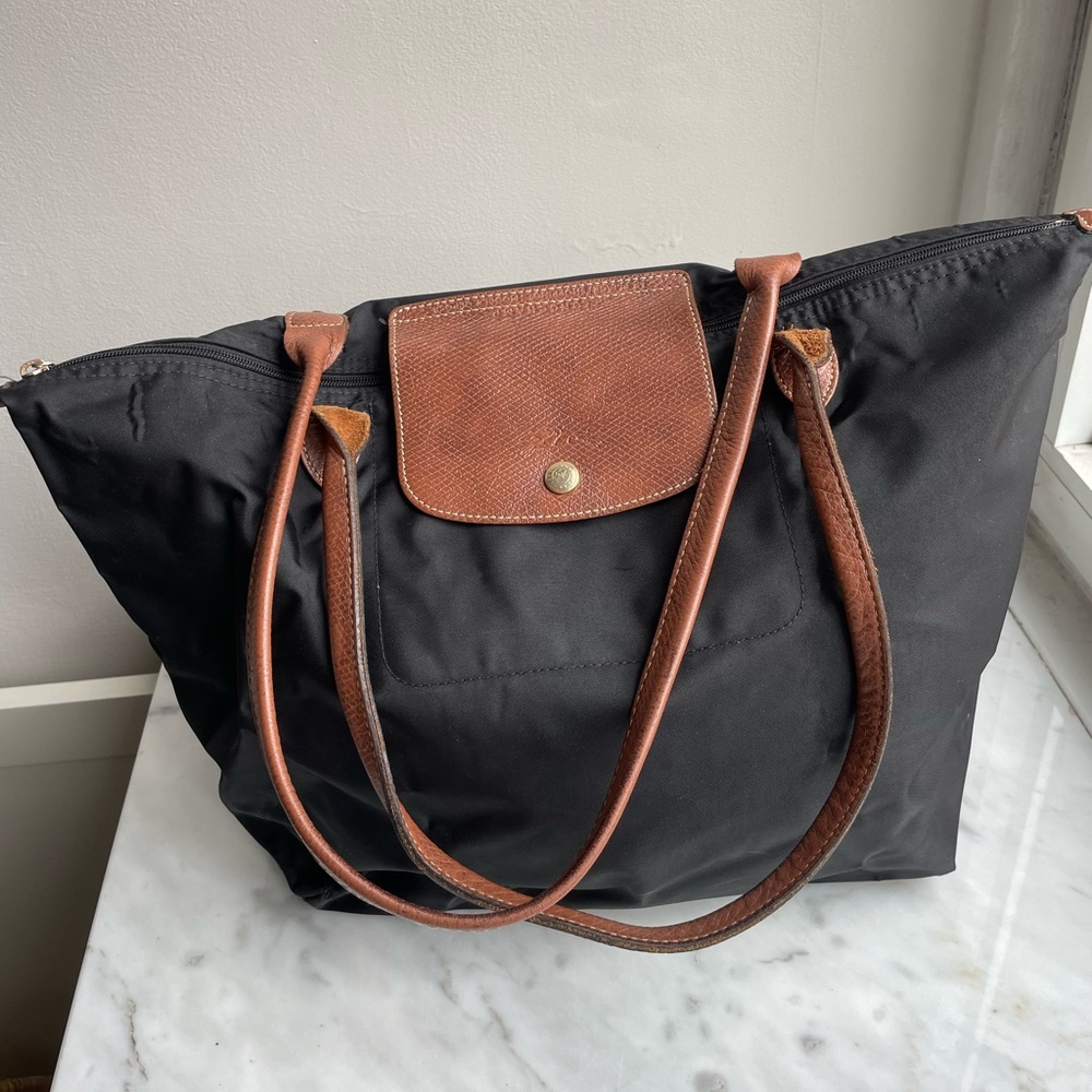 Longchamp - Le Pliage Large Black Nylon Shoulder Tote